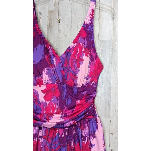 D & Co. Beach Swimsuit One Piece Size 14 Red Purple Swim Pool - Picture 5 of 16